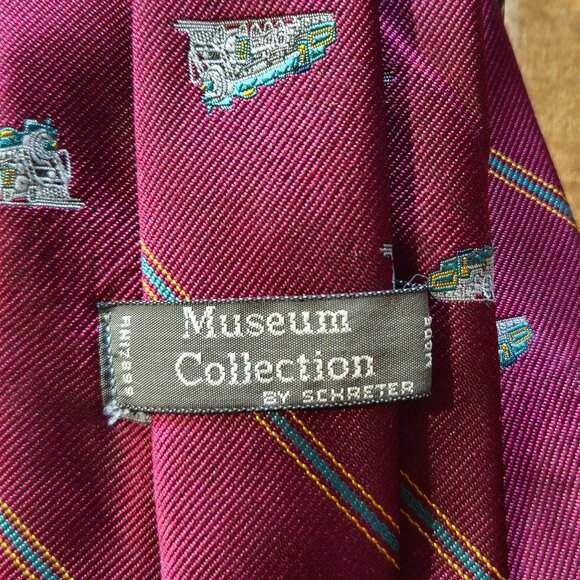 Museum Collection Tie Train Locomotive - Picture 2 of 8